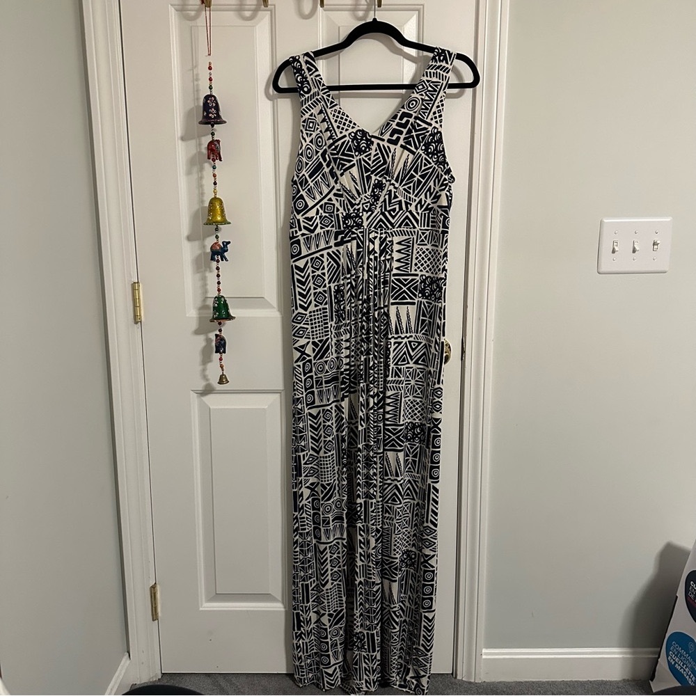 LOFT- Aztec Navy and White Maxi